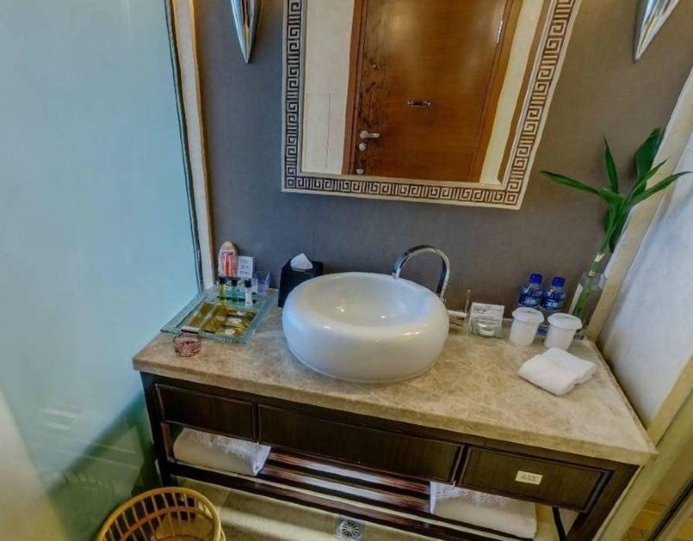 Howard Johnson Caida Plaza Σανγκάη Εξωτερικό φωτογραφία