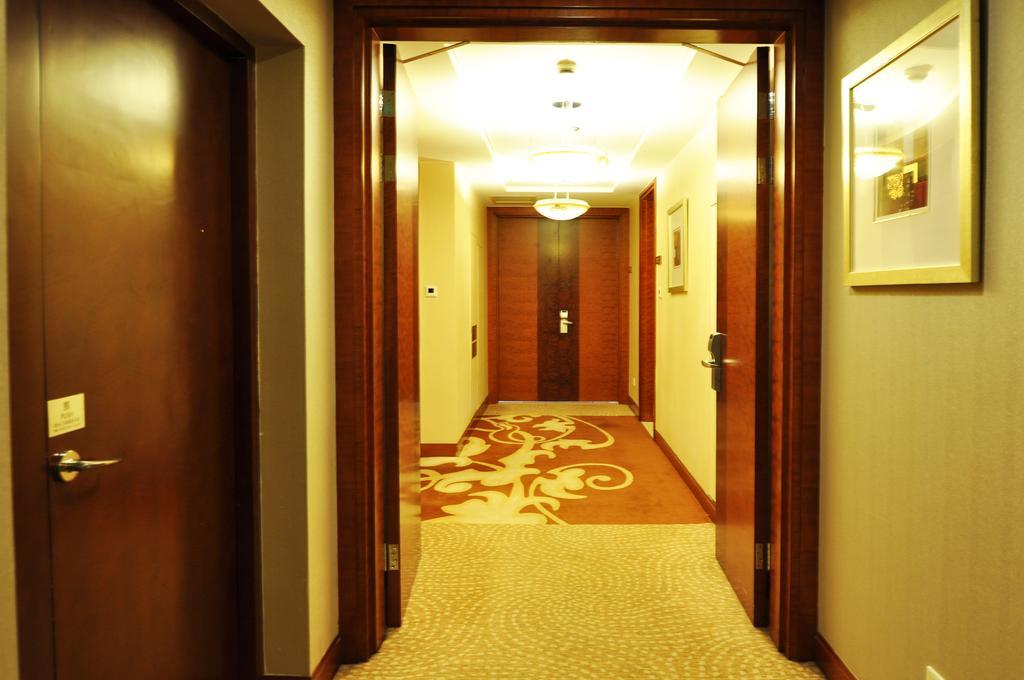 Howard Johnson Caida Plaza Σανγκάη Εξωτερικό φωτογραφία