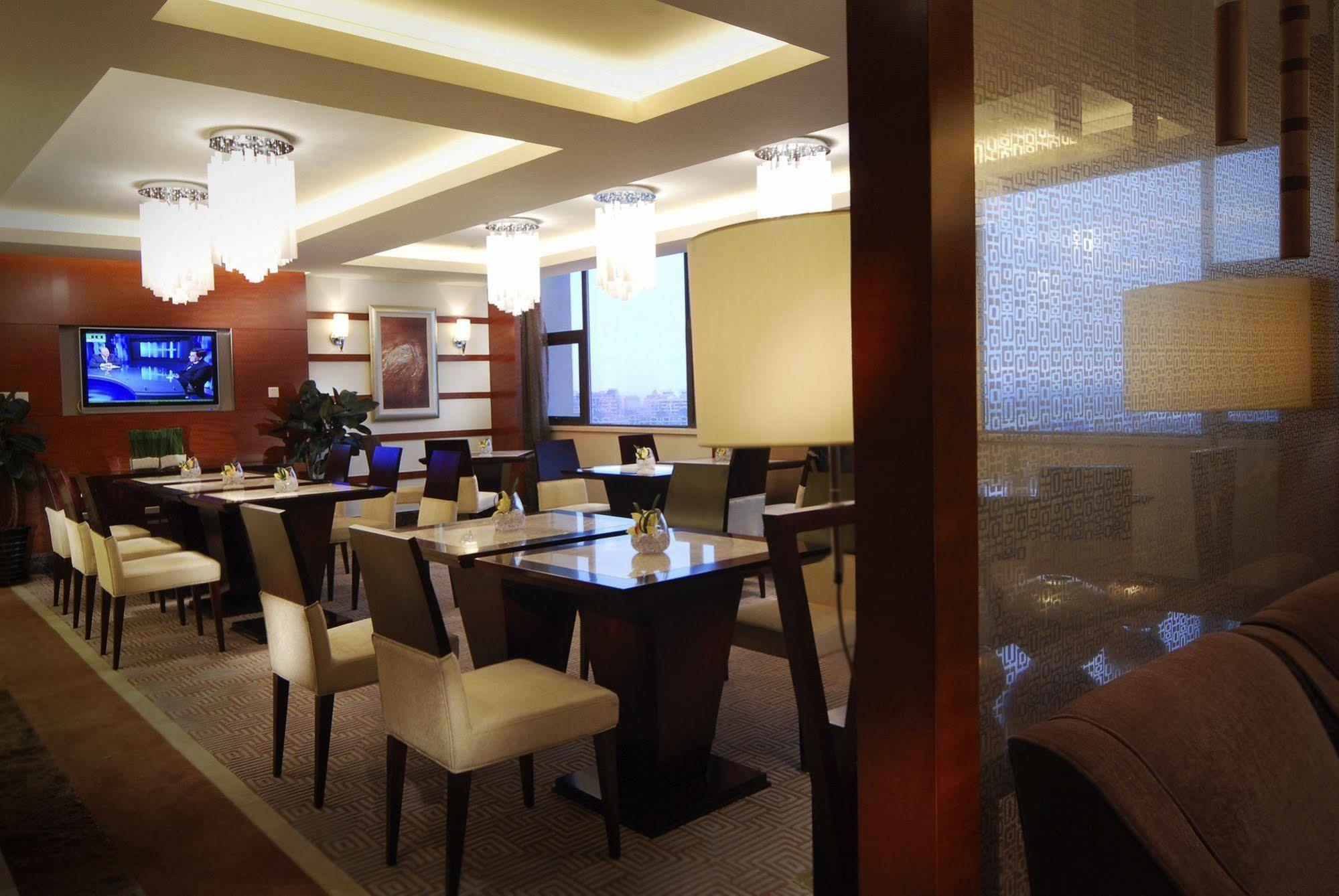 Howard Johnson Caida Plaza Σανγκάη Εξωτερικό φωτογραφία